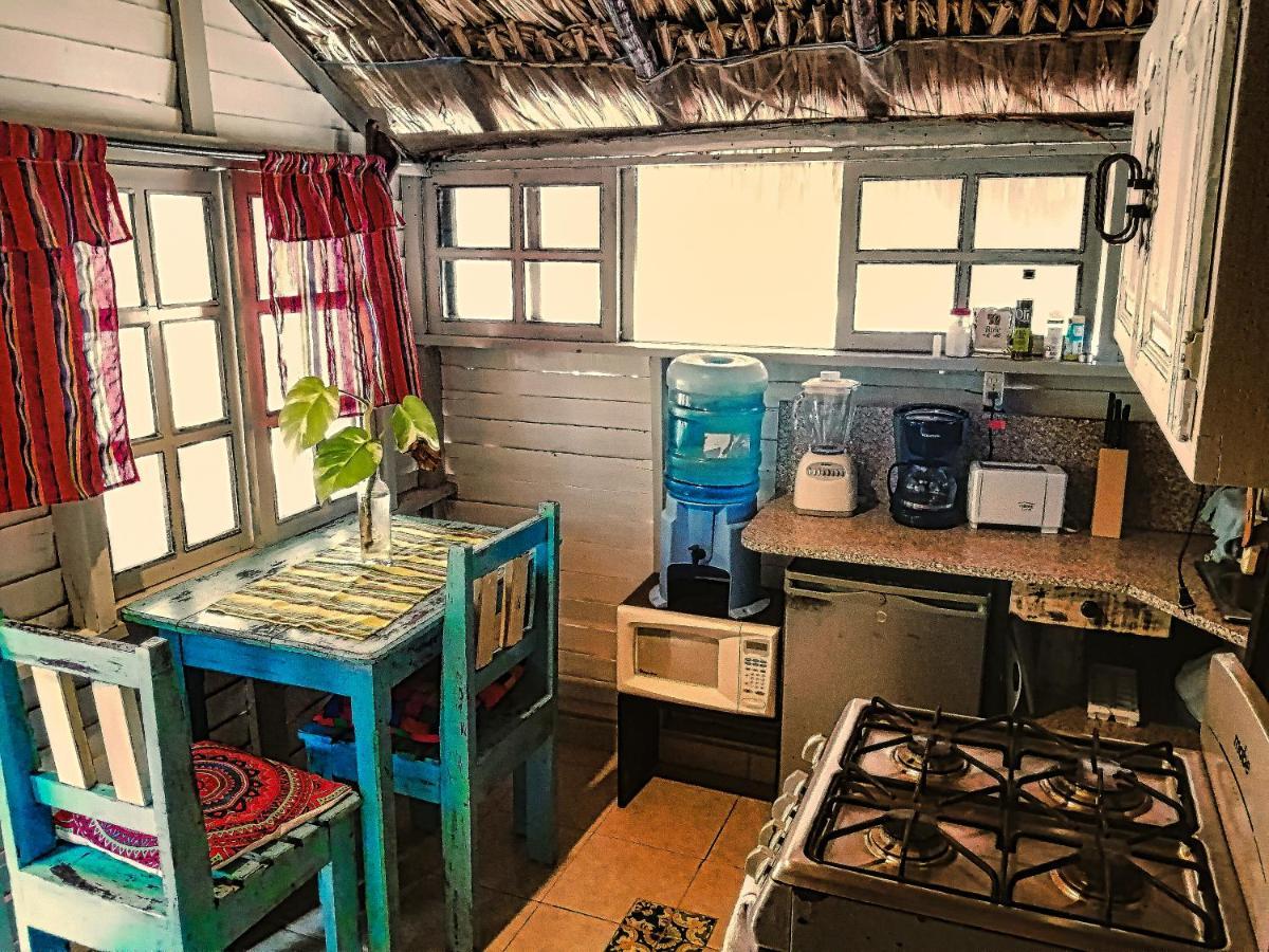 אל קויו Beachfront Casa Maya Lodge מראה חיצוני תמונה