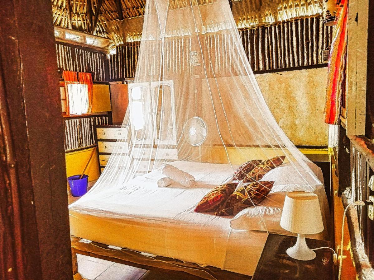 אל קויו Beachfront Casa Maya Lodge מראה חיצוני תמונה